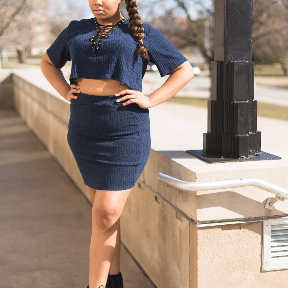 Plus Size 2 Piece Corset Knit Skirt Set